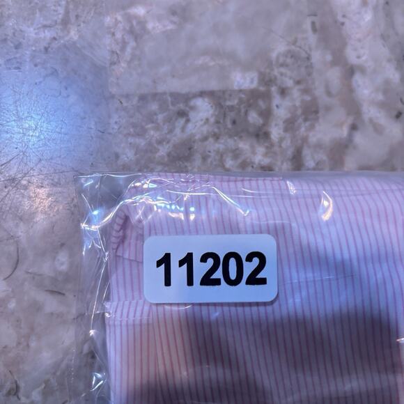 Vintage Gitman Bros Shirt Mens 16.5 Pink Striped All Cotton Pinstripes USA - Picture 11 of 11